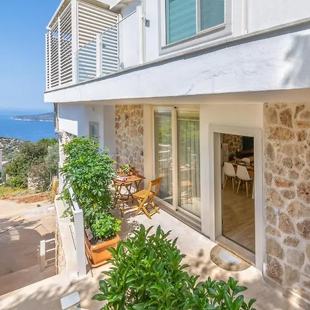 La Comfort Feriehus Kaş