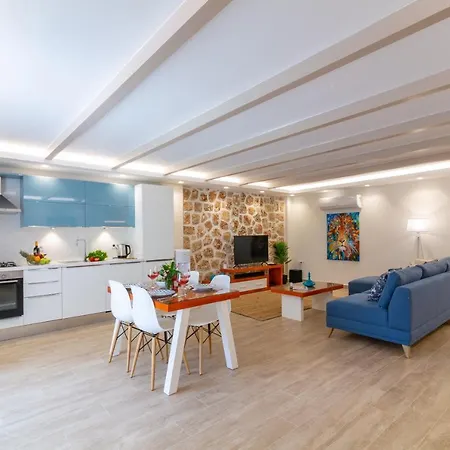 La Comfort Feriehus Kaş